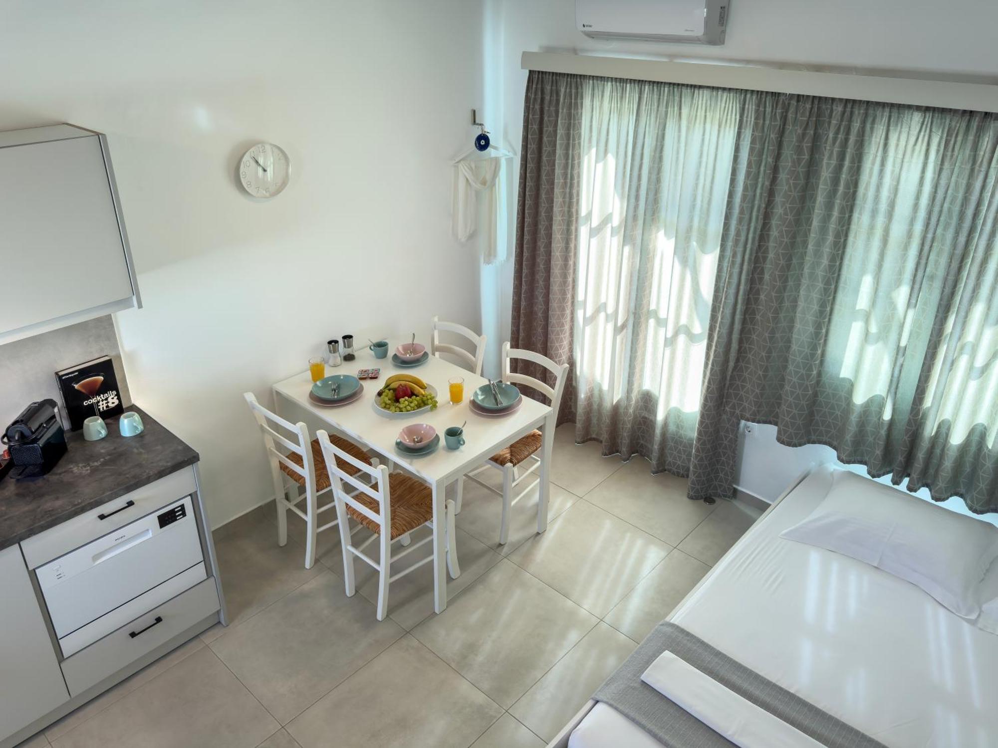 Aneton Residences Folegandros Karavostasis  Extérieur photo