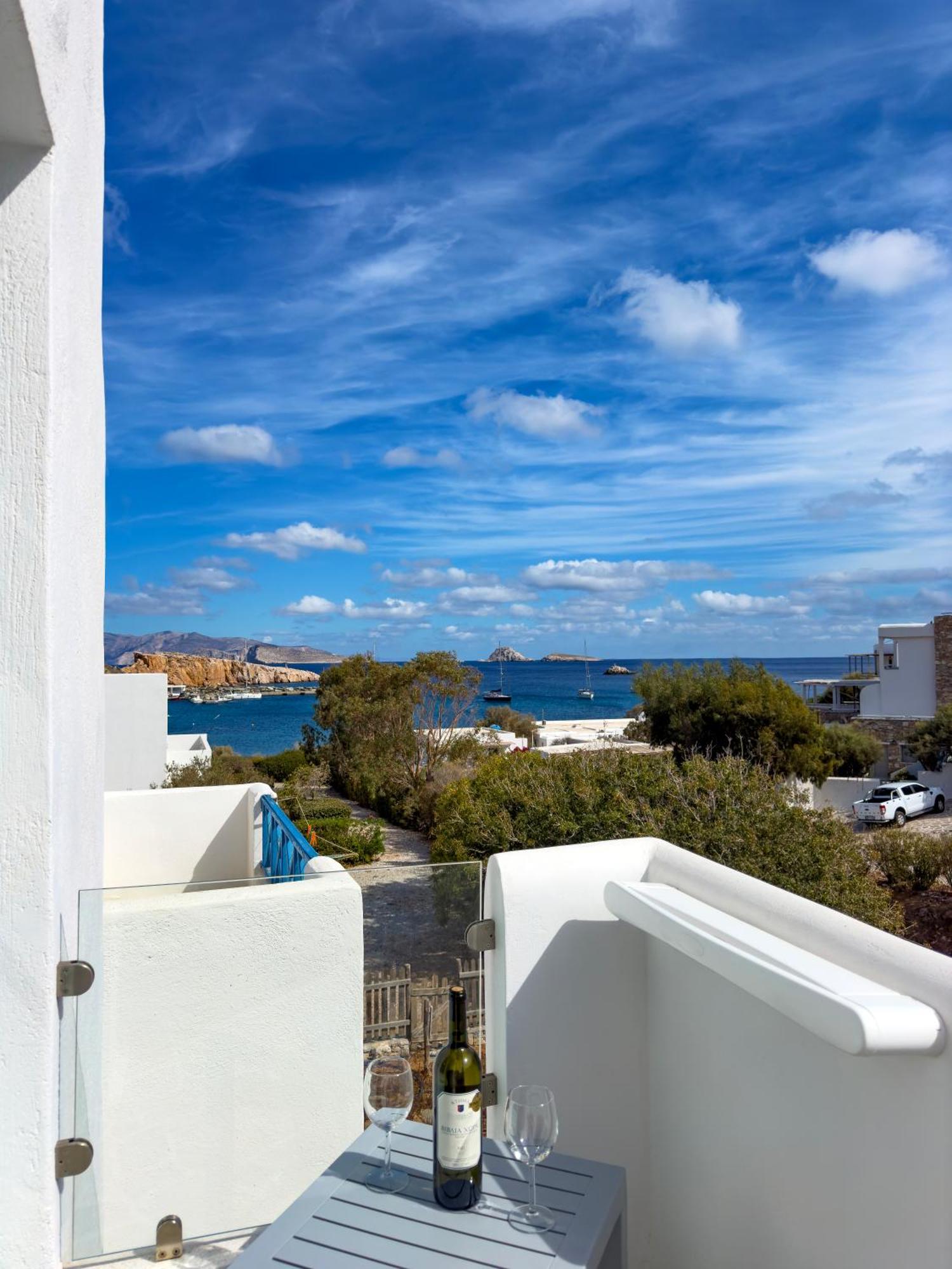 Aneton Residences Folegandros Karavostasis  Extérieur photo