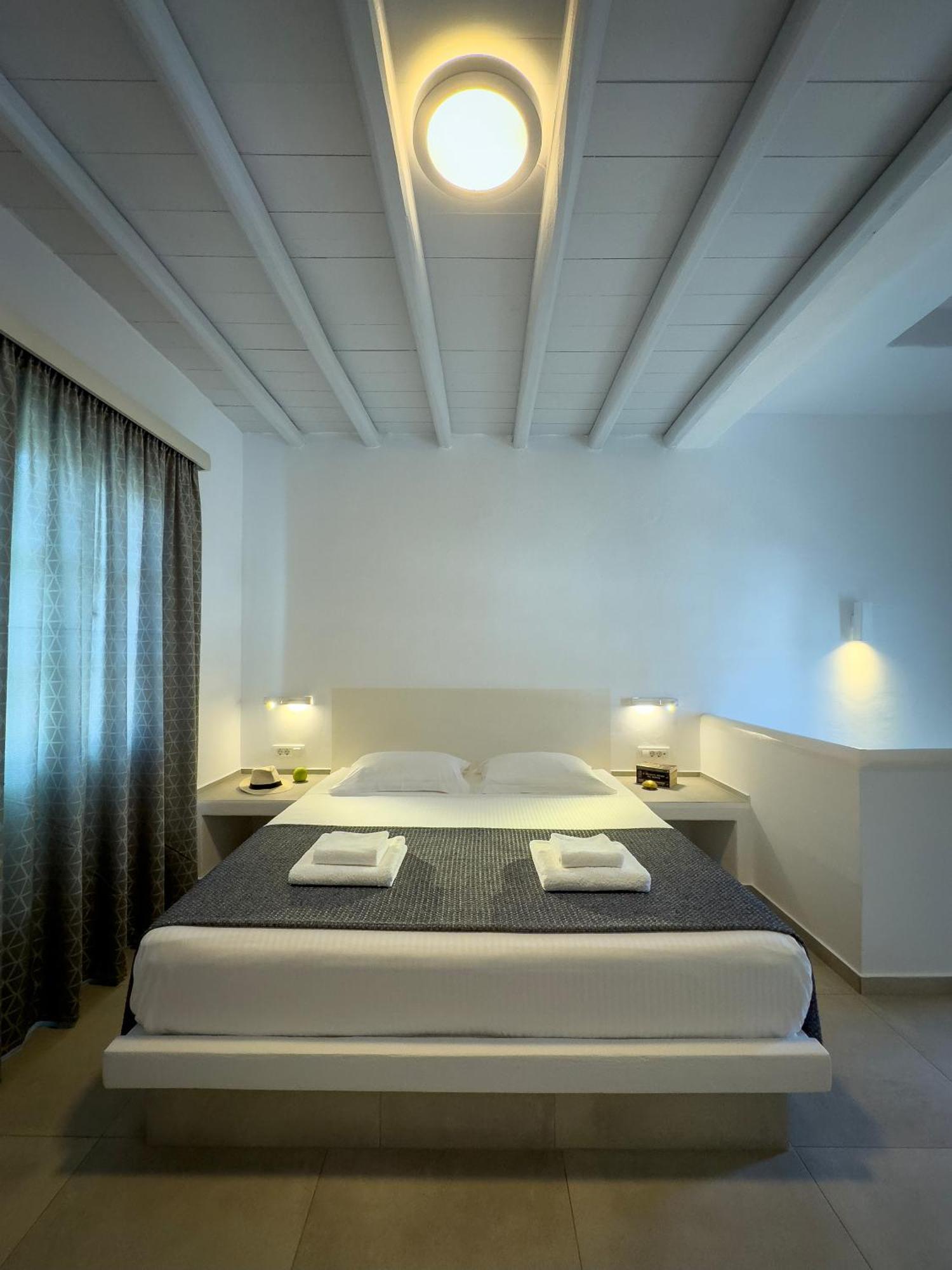 Aneton Residences Folegandros Karavostasis  Extérieur photo