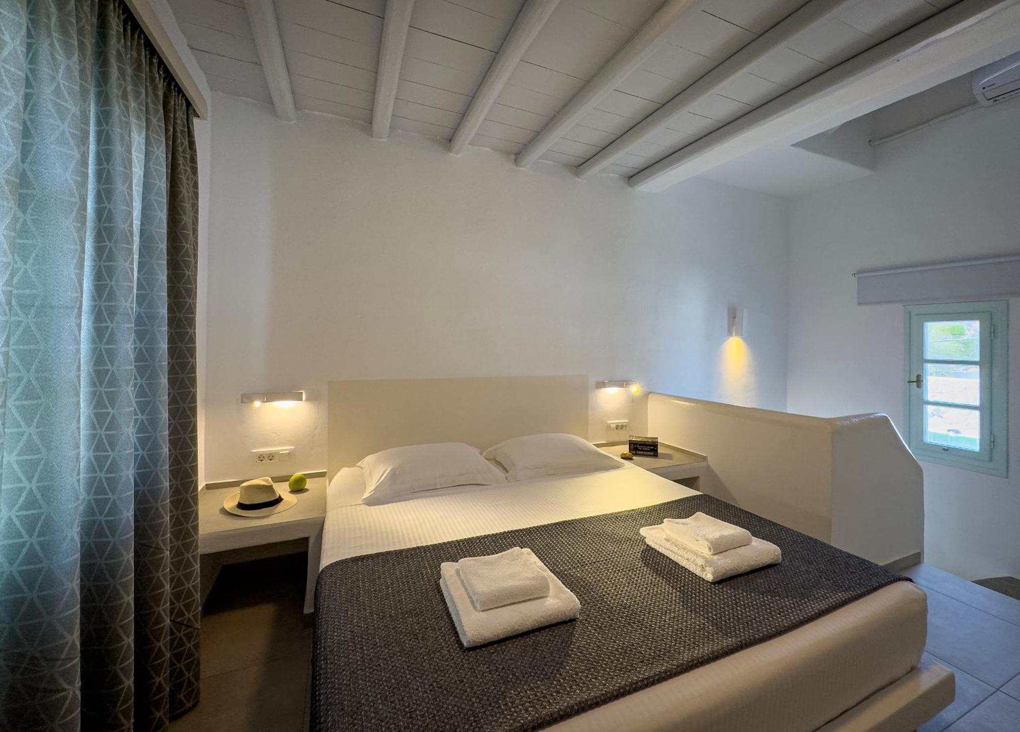 Aneton Residences Folegandros Karavostasis  Extérieur photo
